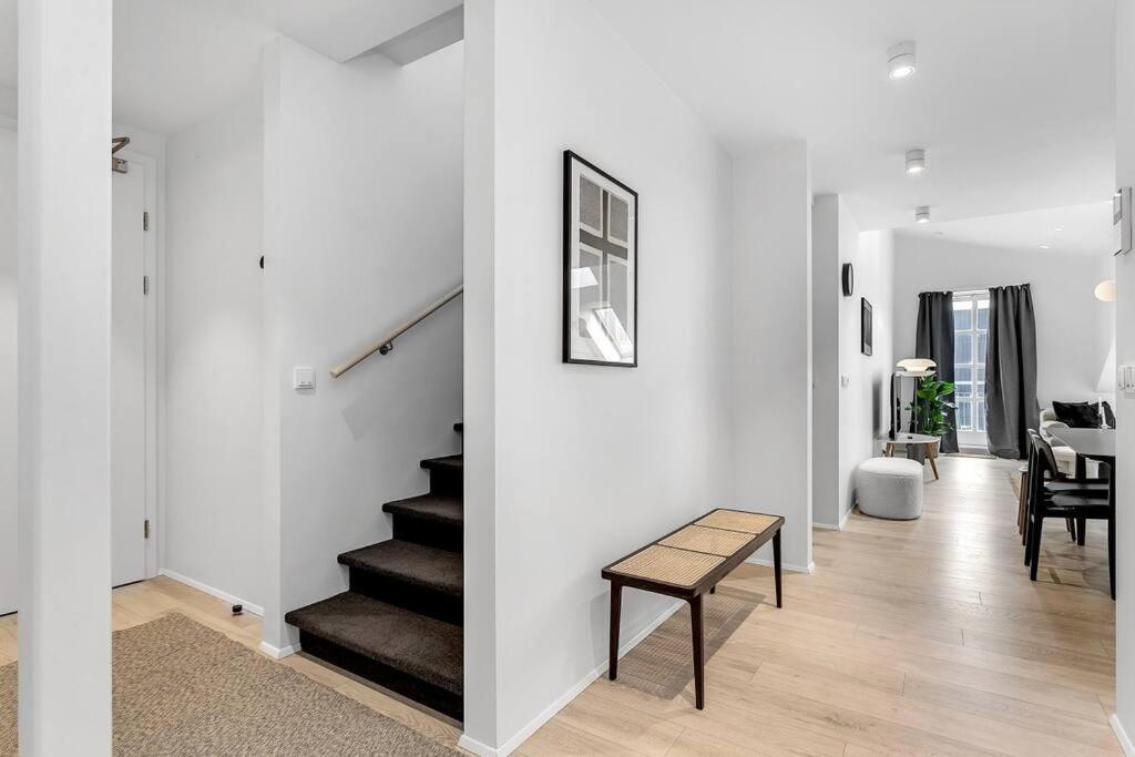 Luxury Penthous - 3 Bedroom - 2 Bath - Freeparking - Downtown Рейк'явік Екстер'єр фото